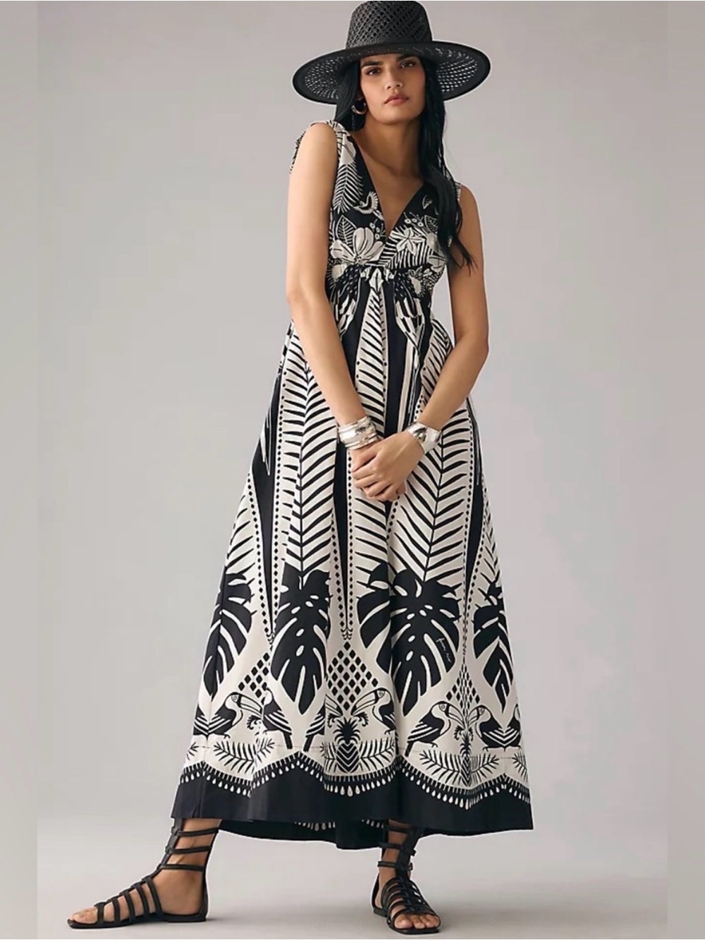 FARM Rio Black and White Tropical-Print Maxi Dress - Picture 4 of 9
